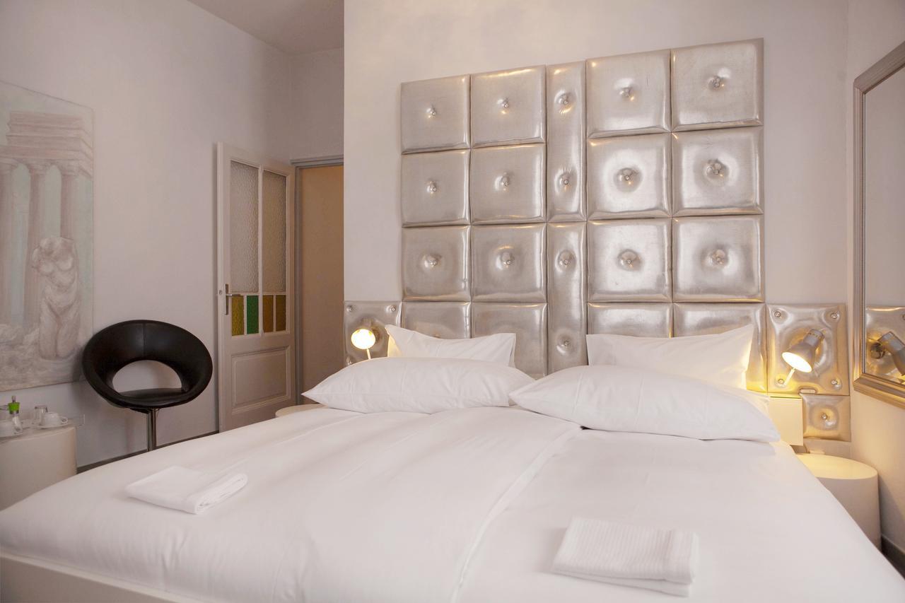 Caffe Dell'Arte Boutique Rooms Локарно Экстерьер фото