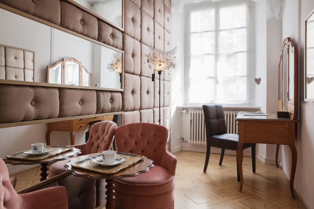Caffe Dell'Arte Boutique Rooms Локарно Экстерьер фото