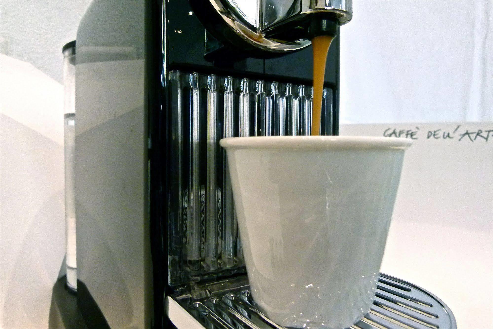 Caffe Dell'Arte Boutique Rooms Локарно Экстерьер фото