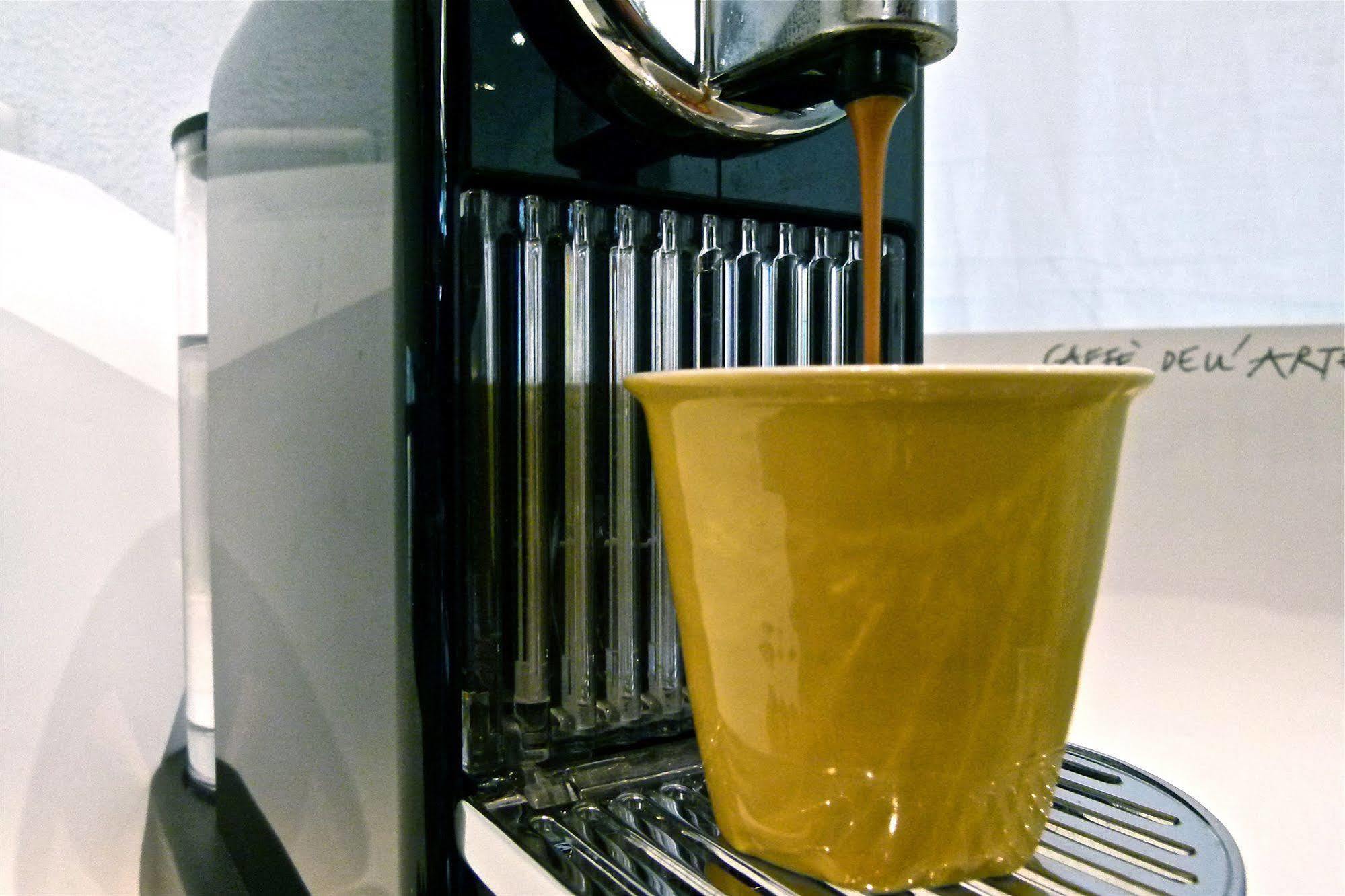 Caffe Dell'Arte Boutique Rooms Локарно Экстерьер фото
